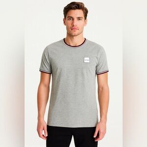 NWOT Tommy Hilfiger Gray Short Sleeve T-shirt